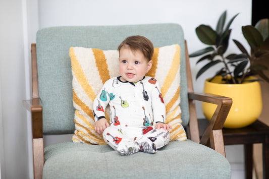 Bamboo Baby Clothes vs. Traditional Fabrics - Peregrine Kidswear